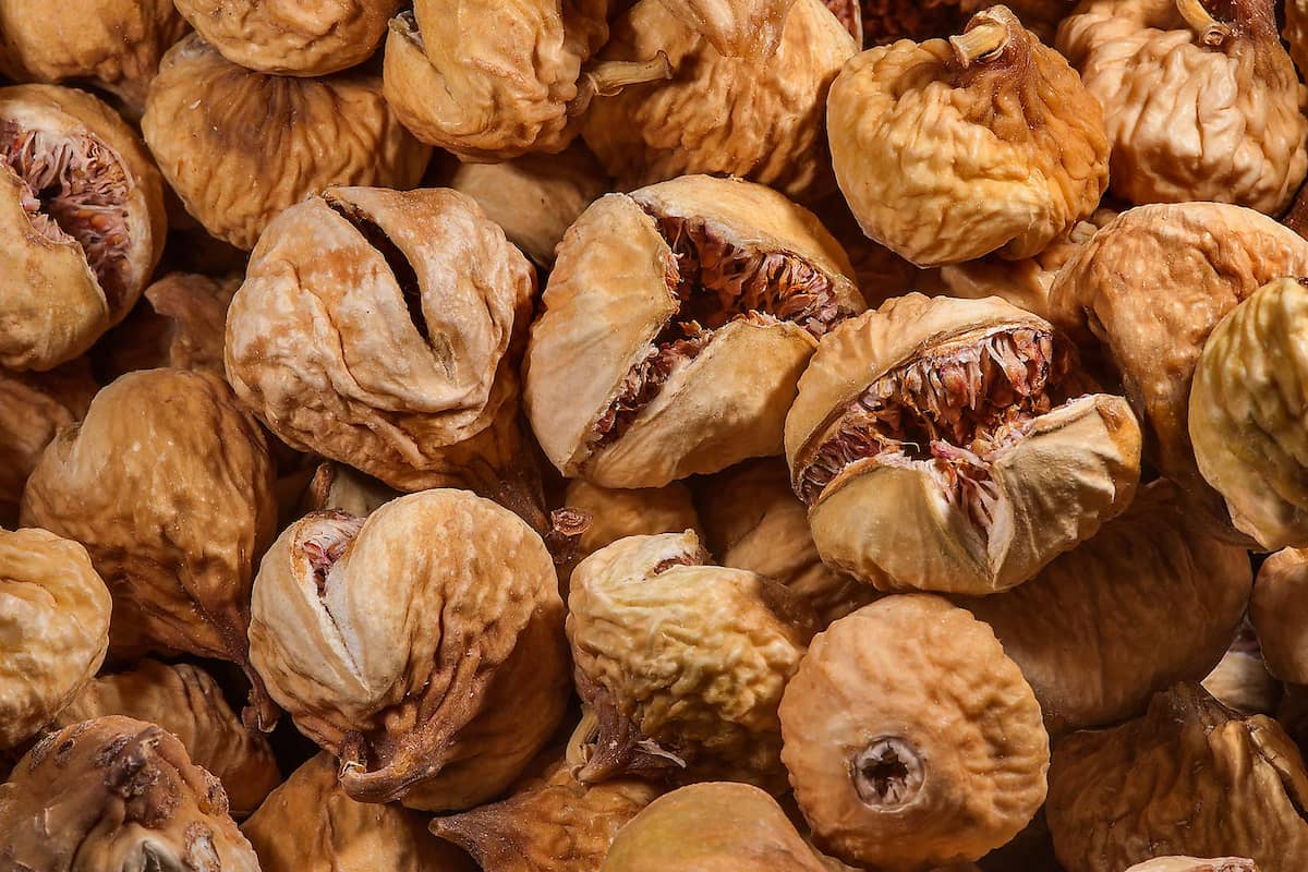  Dried figs vs dates nutrition facts 