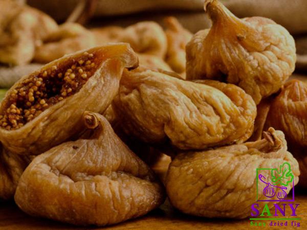 Buy and price of dried figs white spots